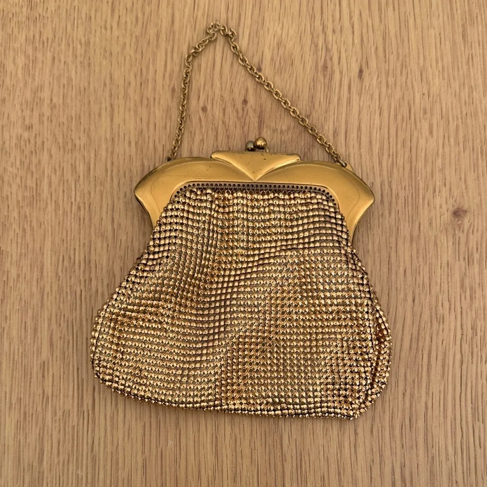 Vintage Whiting & Davis Gold Mesh Wristlet
